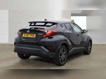Used Toyota C-HR 2017 for sale - 78388691: Photo