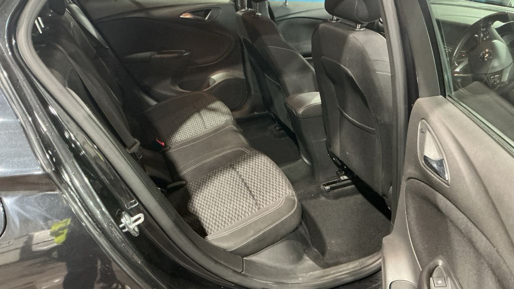 Used Vauxhall Astra 2016 for sale - 76591033: Photo 8