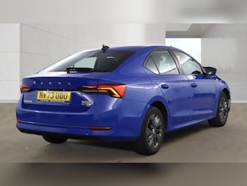 Used Skoda Octavia 2024 for sale - 79567312: Photo