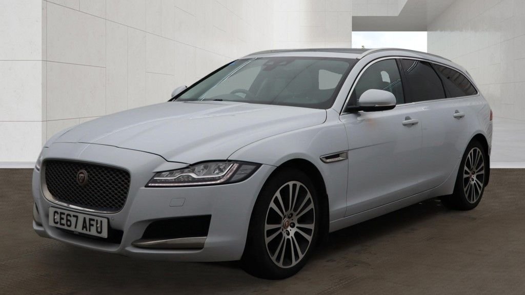 Used Jaguar XF 2017 for sale - 78215812: Photo 2