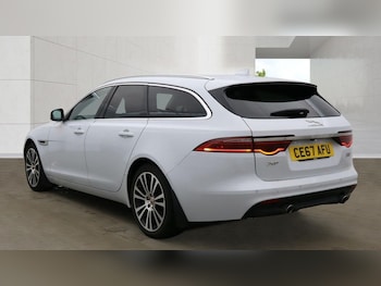 Used Jaguar XF 2017 for sale - 78215812: Photo