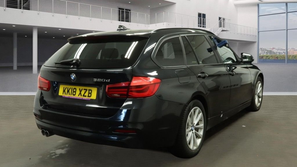Used BMW 3 Series 2018 for sale - 77333018: Photo 16