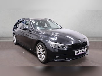 Used BMW 3 Series 2018 for sale - 77333018: Photo