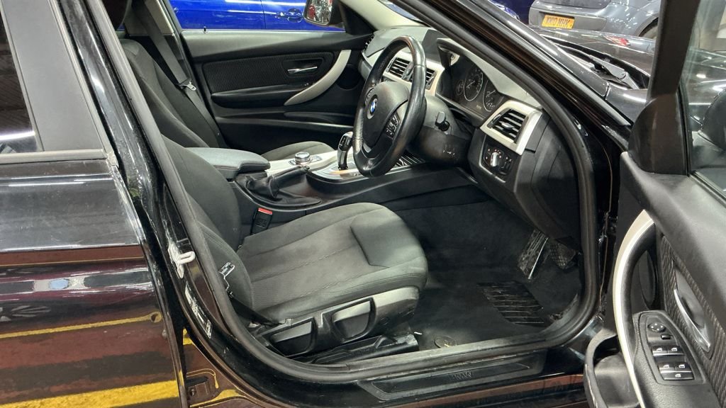 Used BMW 3 Series 2018 for sale - 77333018: Photo 21