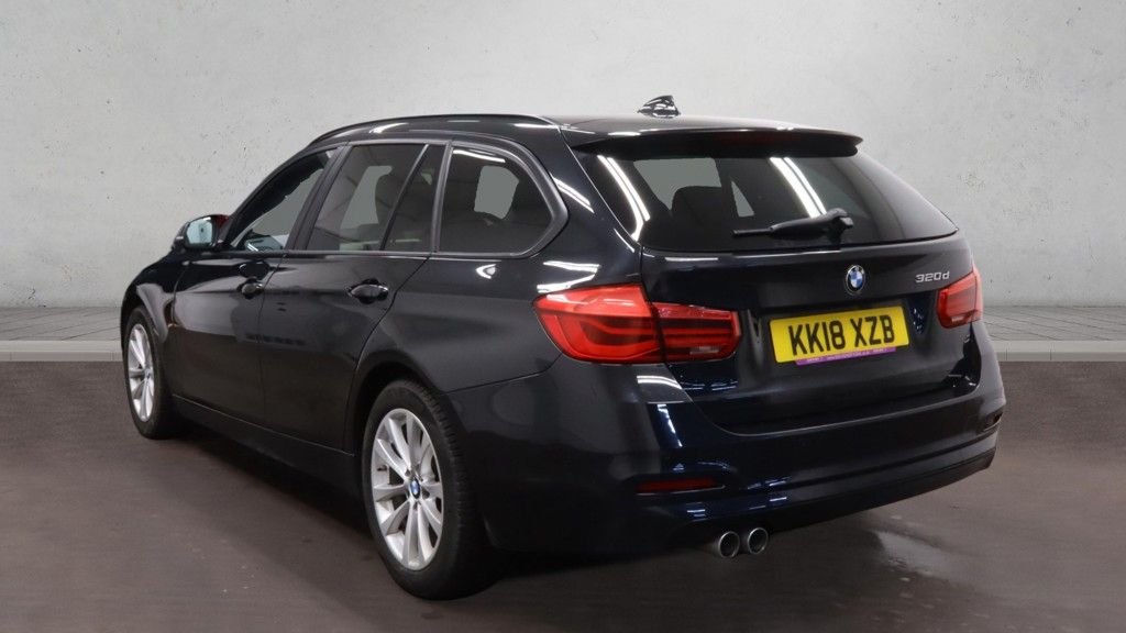 Used BMW 3 Series 2018 for sale - 77333018: Photo 3