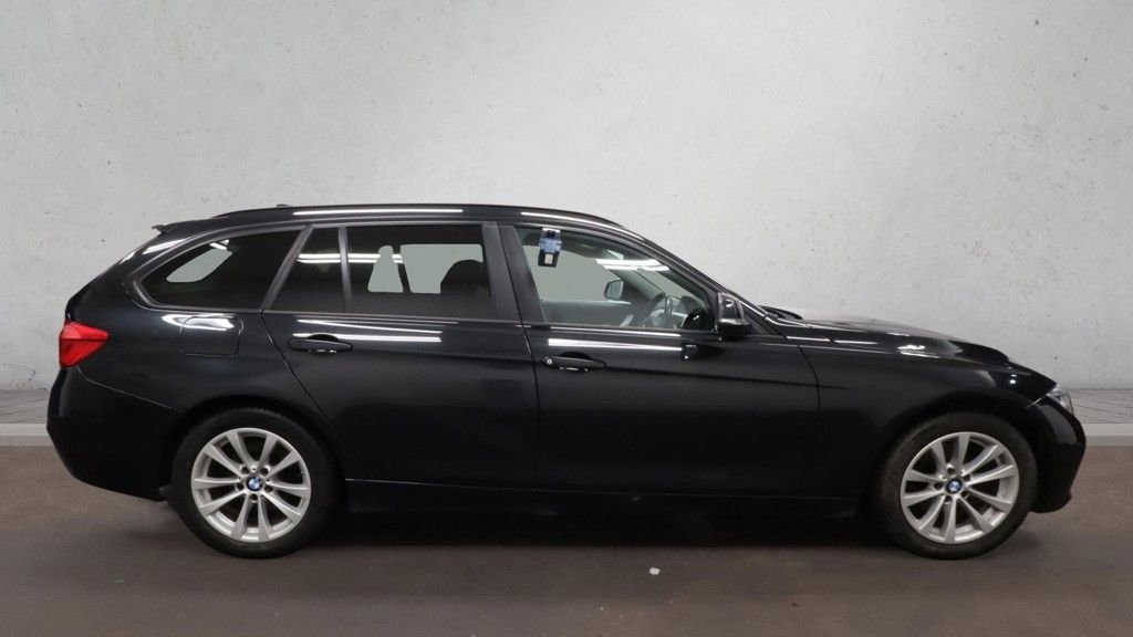 Used BMW 3 Series 2018 for sale - 77333018: Photo 5