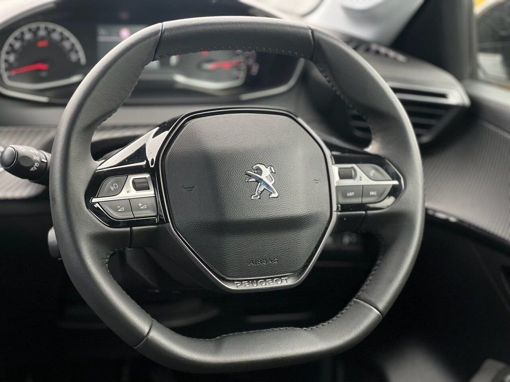 Used Peugeot 208 2022 for sale - 77250168: Photo 10