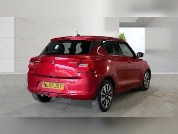 Used Suzuki Swift 2017 for sale - 78811195: Photo