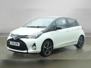 Used Toyota Yaris 2016 for sale - 77654874: Photo