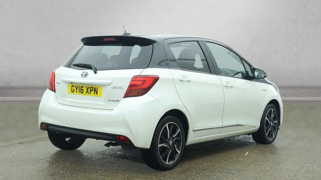 Used Toyota Yaris 2016 for sale - 77654874: Photo 4