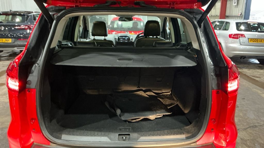 Used Ford Kuga 2015 for sale - 77539694: Photo 19