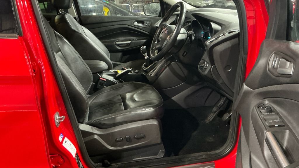 Used Ford Kuga 2015 for sale - 77539694: Photo 21