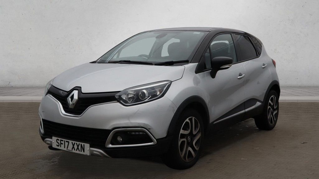 Used Renault Captur 2017 for sale - 77218521: Photo 2