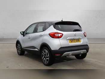 Used Renault Captur 2017 for sale - 77218521: Photo