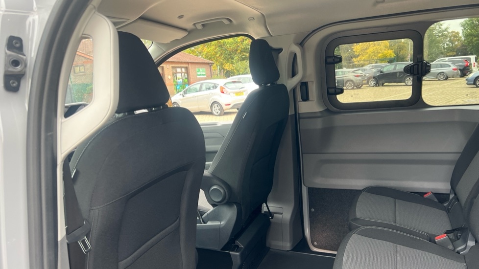 Used Volkswagen Transporter 2025 for sale - 76146158: Photo 22