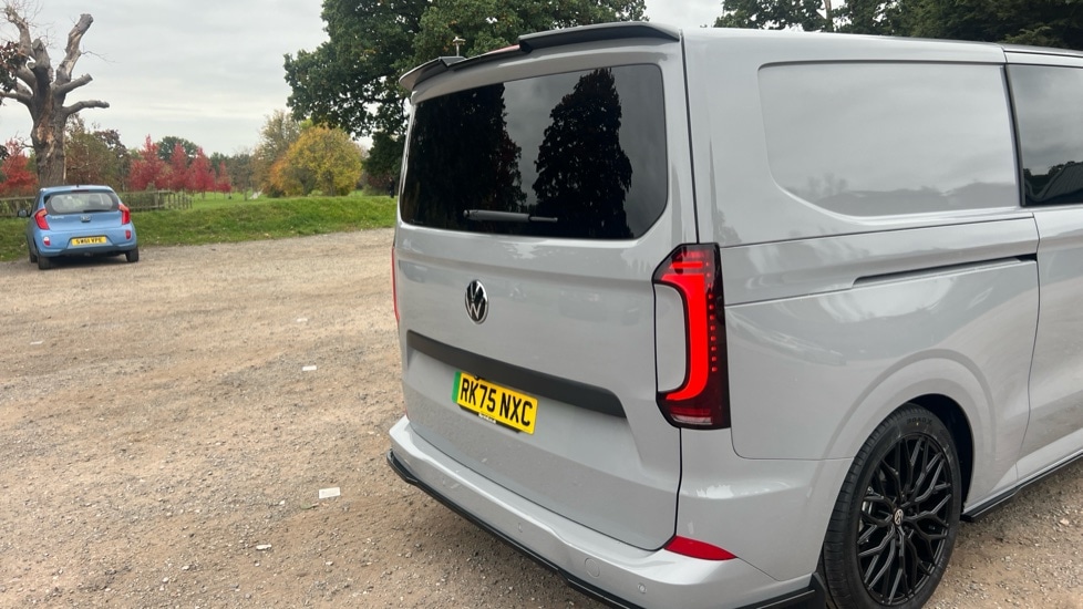 Used Volkswagen Transporter 2025 for sale - 76146158: Photo 44