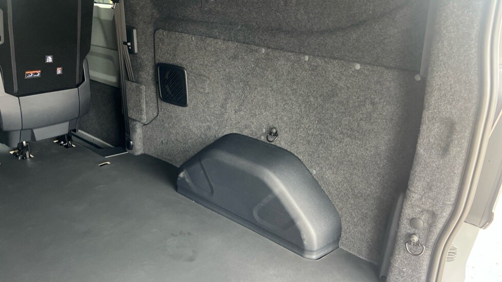 Used Volkswagen Transporter 2025 for sale - 76146158: Photo 47