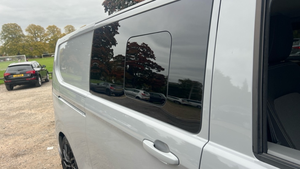 Used Volkswagen Transporter 2025 for sale - 76146158: Photo 54