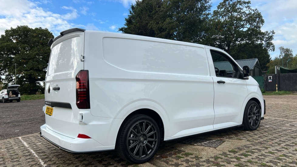 Used Volkswagen Transporter 2025 for sale - 75996864: Photo 50