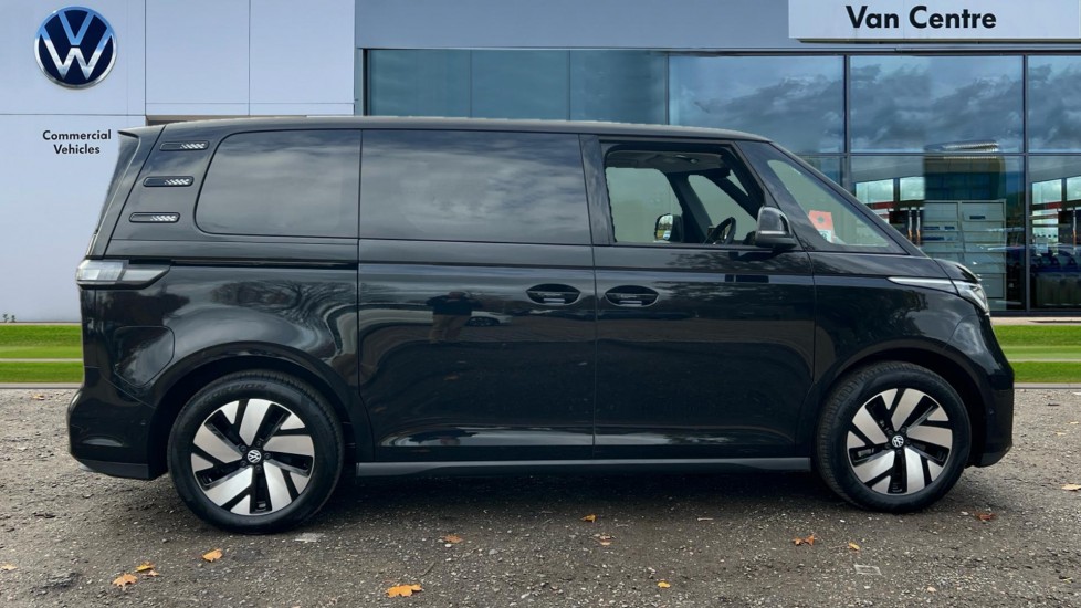 Used Volkswagen ID.Buzz 2025 for sale - 76977645: Photo 4