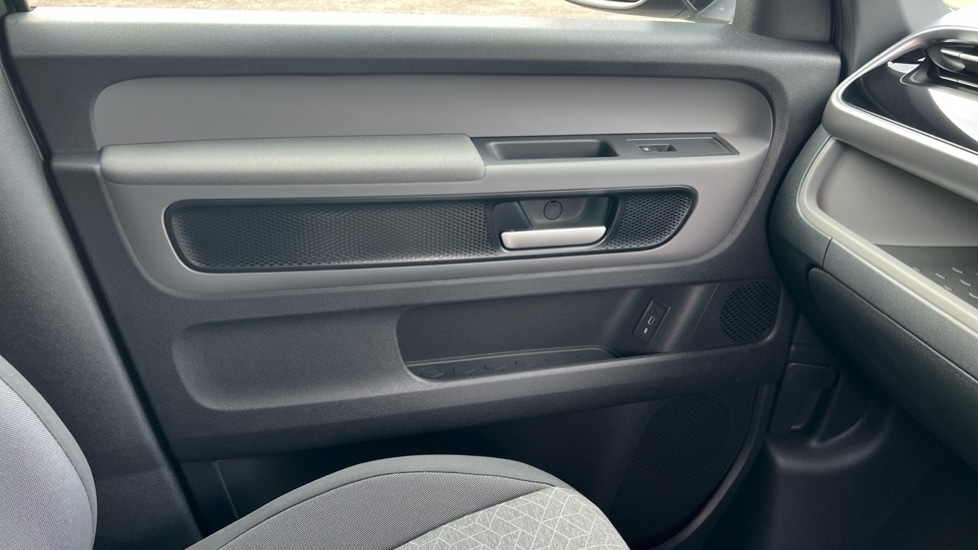 Used Volkswagen ID.Buzz 2025 for sale - 76977645: Photo 44