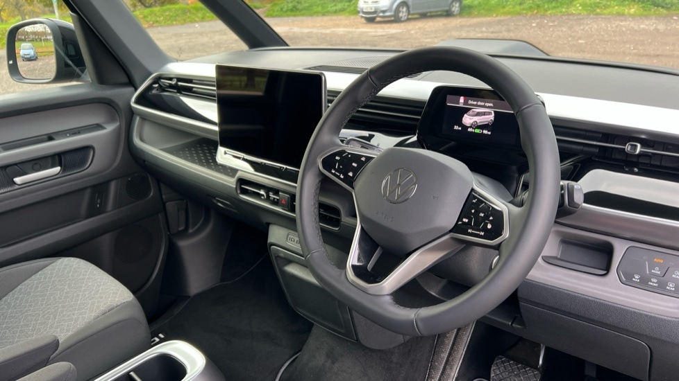 Used Volkswagen ID.Buzz 2025 for sale - 76977645: Photo 6