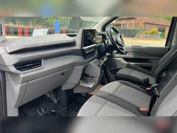 Used Volkswagen Transporter 2025 for sale - 75467425: Photo