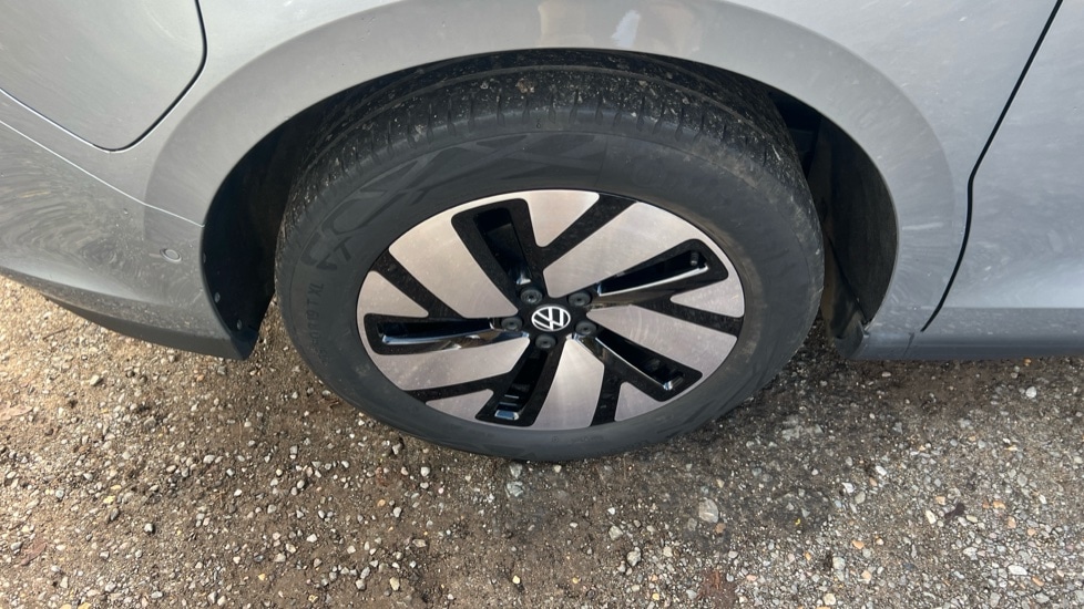 Used Volkswagen ID.Buzz 2024 for sale - 76479922: Photo 39