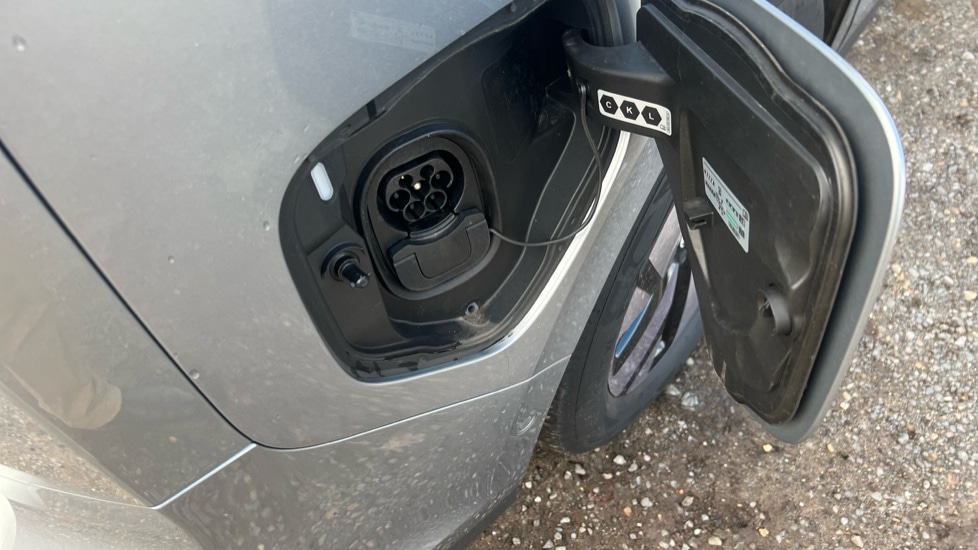 Used Volkswagen ID.Buzz 2024 for sale - 76479922: Photo 40