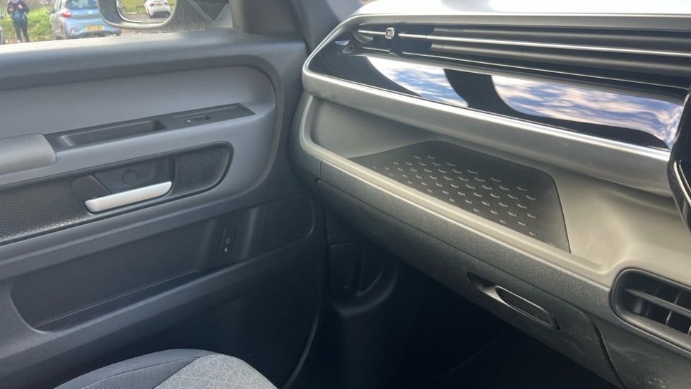 Used Volkswagen ID.Buzz 2024 for sale - 76479922: Photo 48