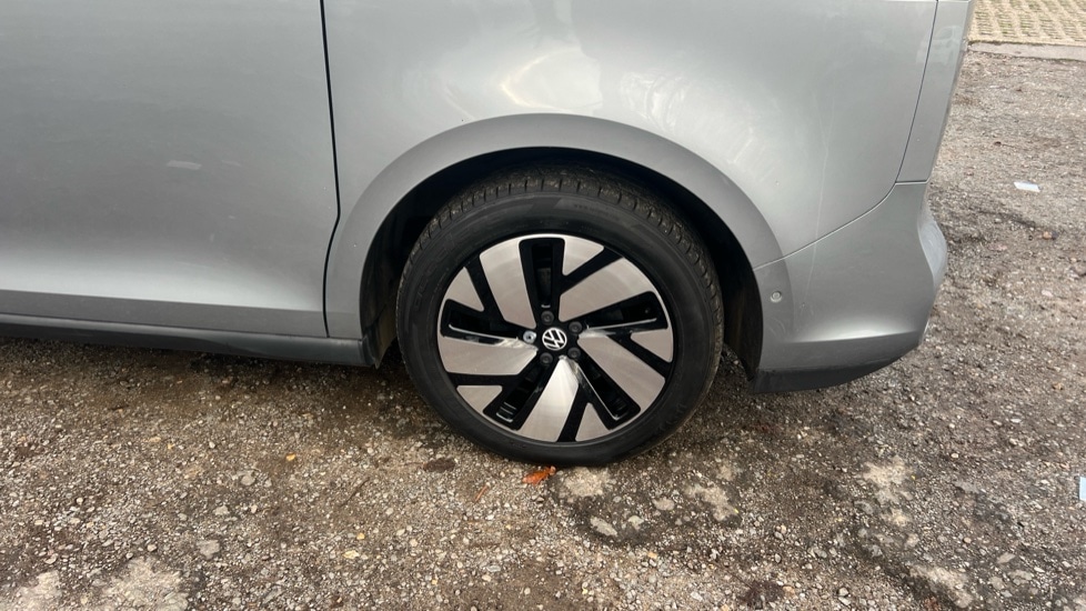 Used Volkswagen ID.Buzz 2024 for sale - 76479922: Photo 5