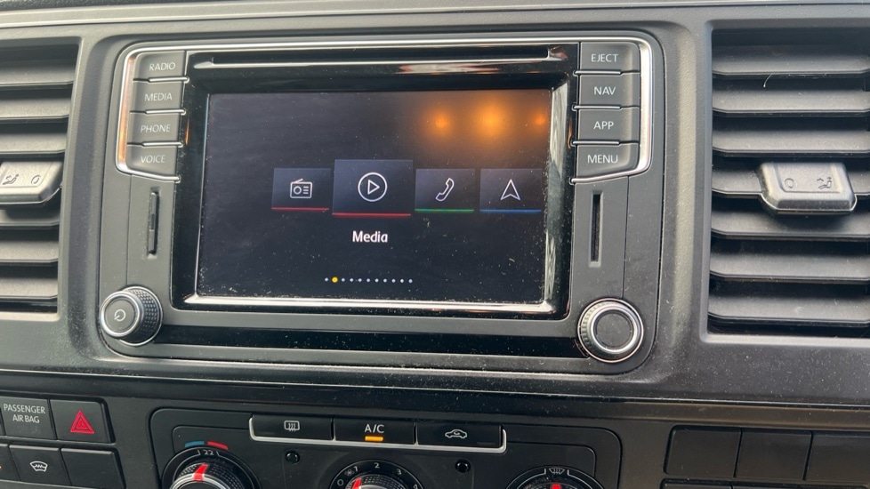 Used Volkswagen Transporter 2018 for sale - 77052668: Photo 33