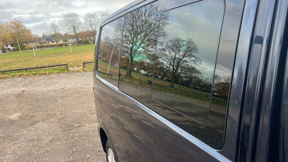 Used Volkswagen Transporter 2018 for sale - 77052668: Photo 51