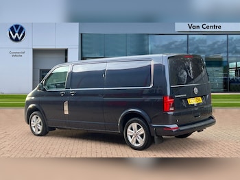 Used Volkswagen Transporter 2022 for sale - 76338836: Photo