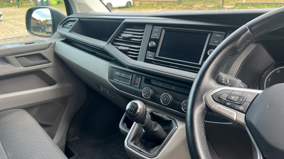 Used Volkswagen Transporter 2023 for sale - 76452204: Photo 12