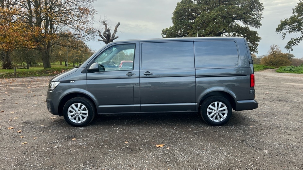 Used Volkswagen Transporter 2023 for sale - 76452204: Photo 18
