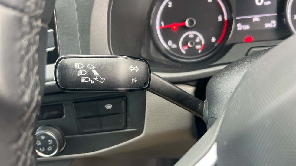 Used Volkswagen Transporter 2023 for sale - 76452204: Photo 29