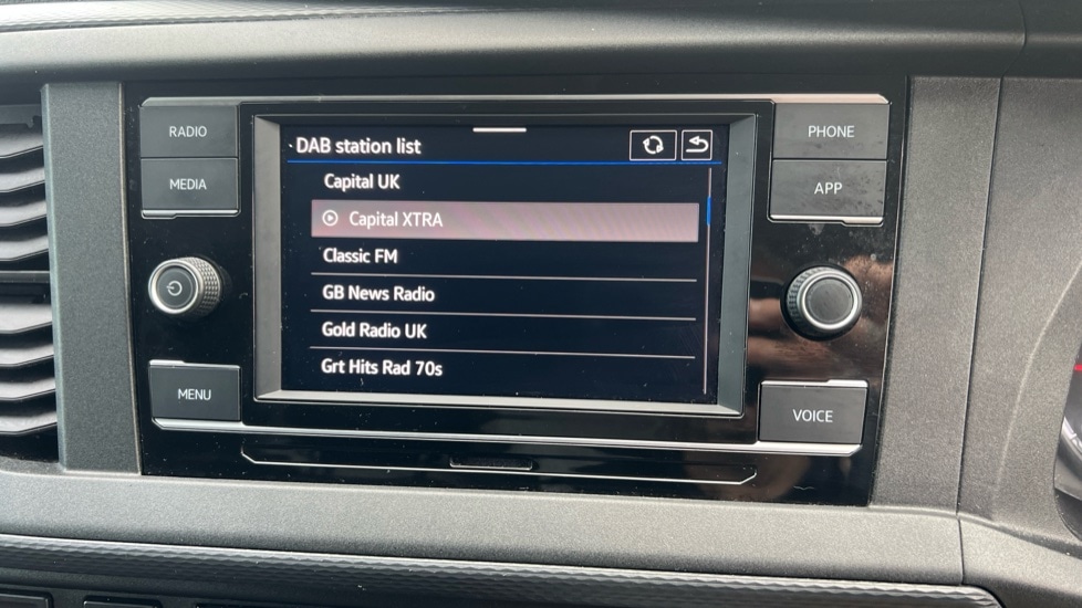 Used Volkswagen Transporter 2023 for sale - 76452204: Photo 30