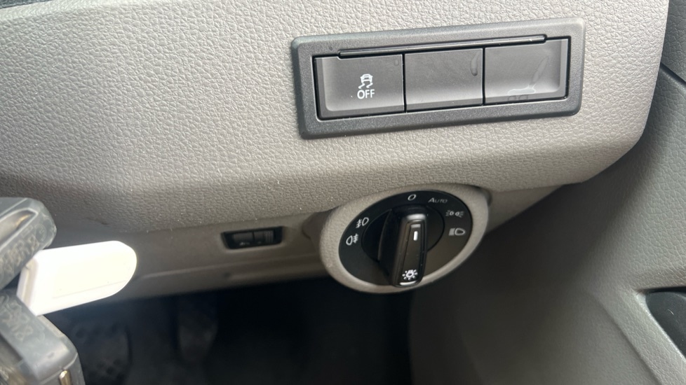 Used Volkswagen Transporter 2023 for sale - 76452204: Photo 39