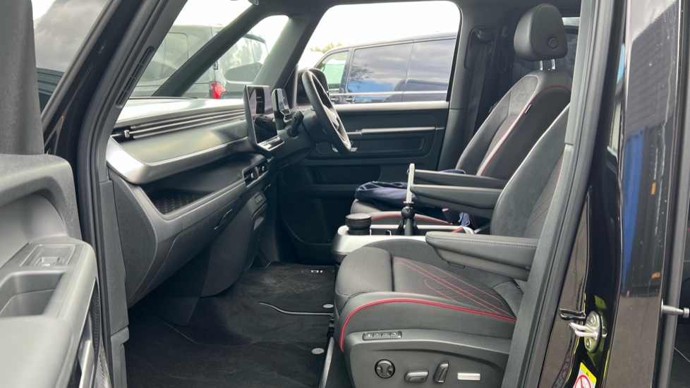 Used Volkswagen ID.Buzz 2025 for sale - 76475158: Photo 2