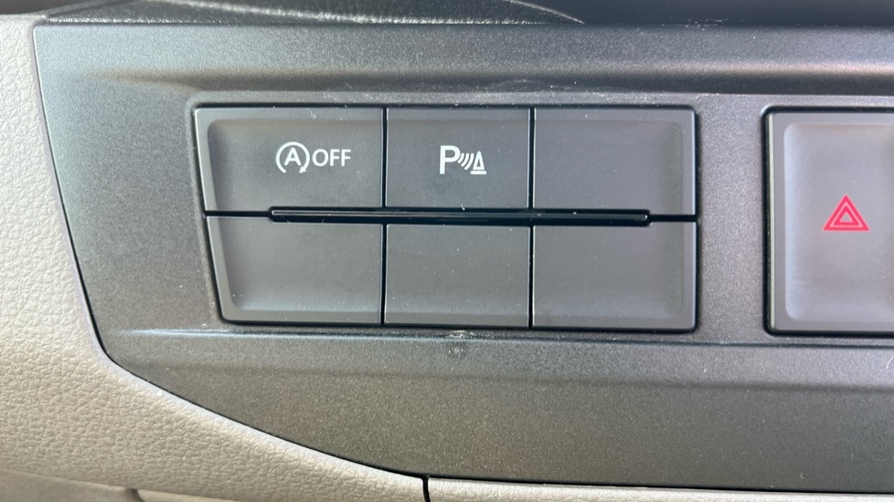 Used Volkswagen Transporter 2023 for sale - 76602886: Photo 28