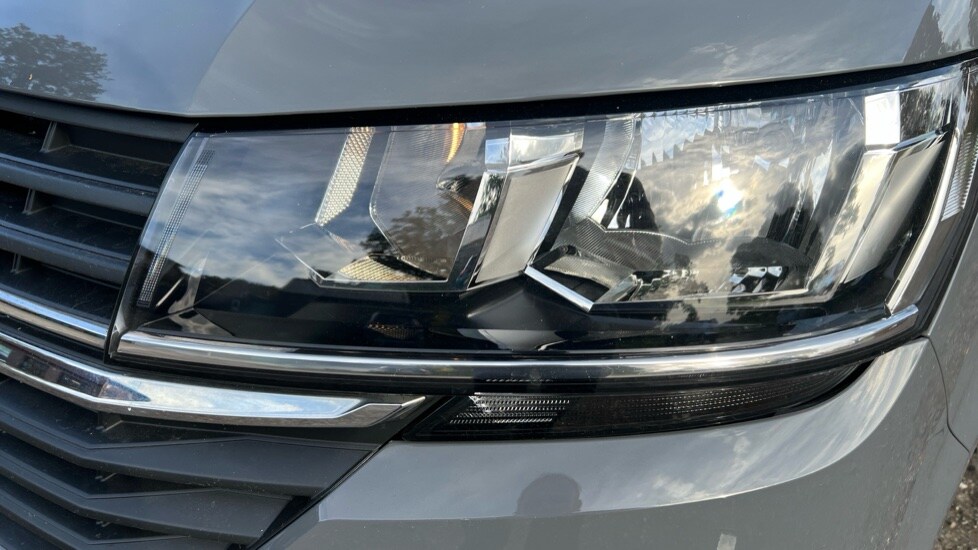 Used Volkswagen Transporter 2023 for sale - 76602886: Photo 46