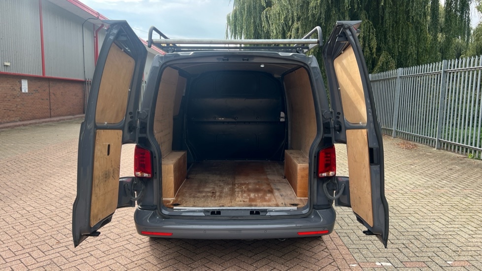 Used Volkswagen Transporter 2021 for sale - 76117088: Photo 10