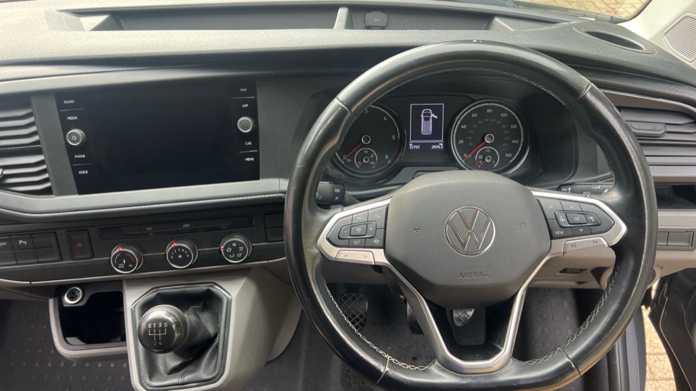 Used Volkswagen Transporter 2021 for sale - 76117088: Photo 11