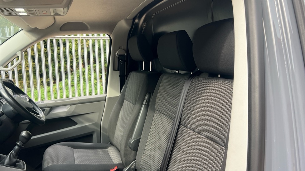 Used Volkswagen Transporter 2021 for sale - 76117088: Photo 17