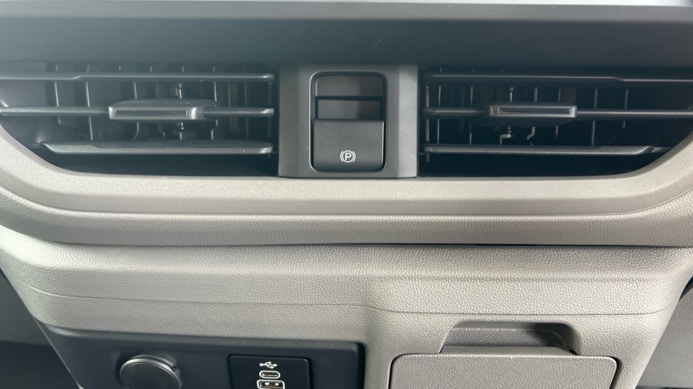 Used Volkswagen Transporter 2025 for sale - 75467993: Photo 13