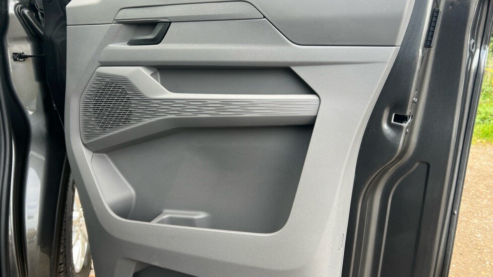 Used Volkswagen Transporter 2025 for sale - 75467993: Photo 39