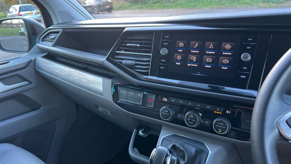 Used Volkswagen California 2023 for sale - 76696442: Photo 12