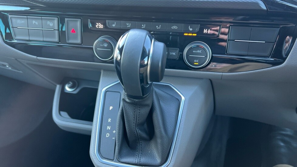 Used Volkswagen California 2023 for sale - 76696442: Photo 14