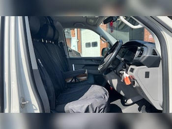 Used Volkswagen Transporter 2022 for sale - 75501789: Photo